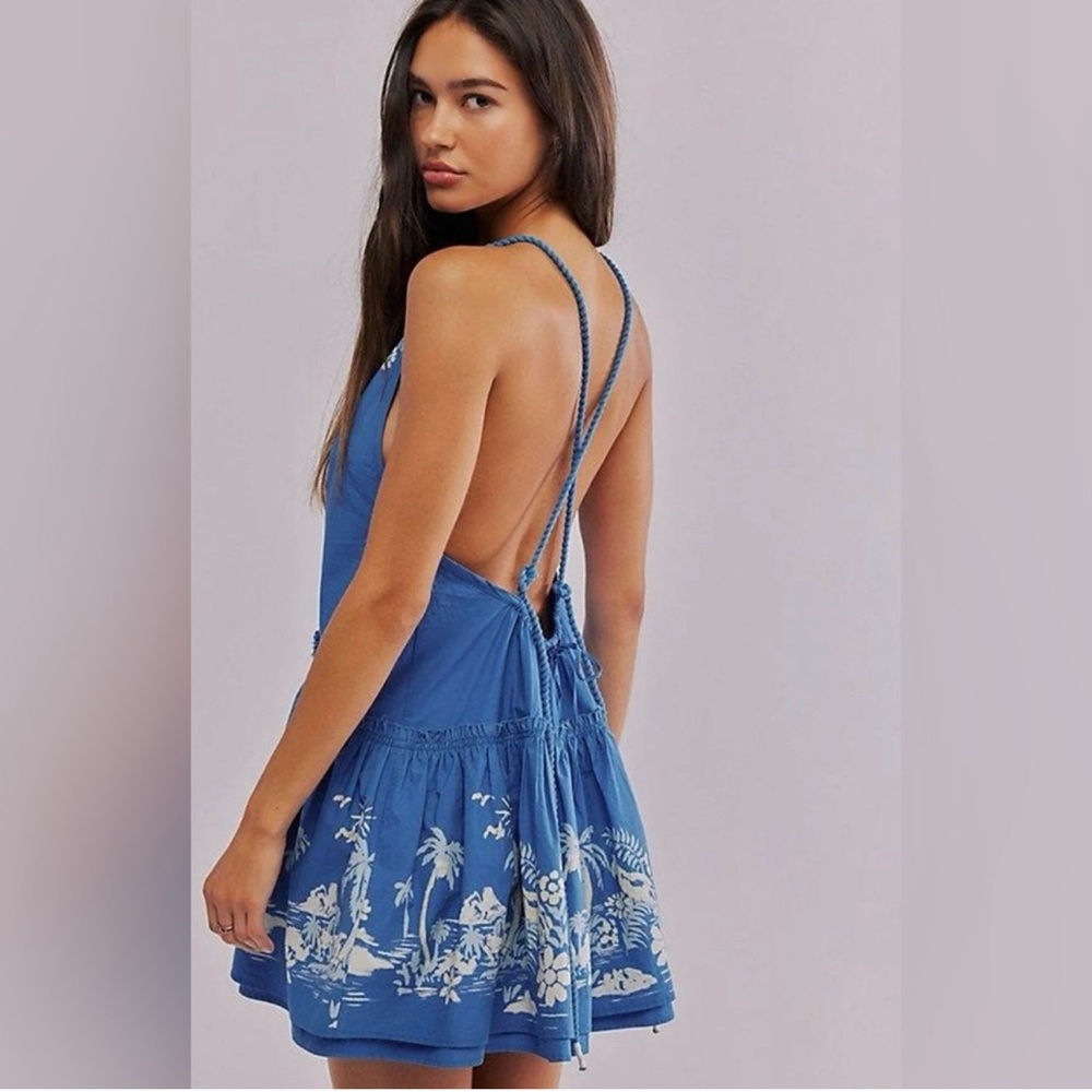 Free People NWT Deserted Island Mini Dress SIZE MEDIUM 🦋💙 Indigo Combo